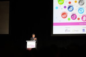 Minister Dr. Vivian Balakrishnan - Approaching the digital revolution in Singapore from a point of strength